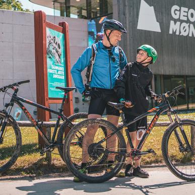 Mountainbike ved Geocenter Møns Klint